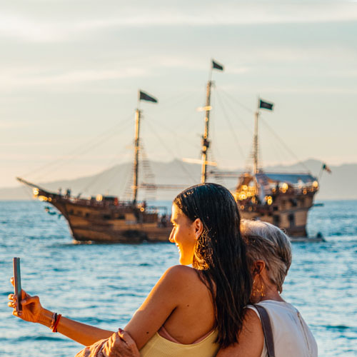 5 Great Ideas to Celebrate Mother’s Day in Puerto Vallarta