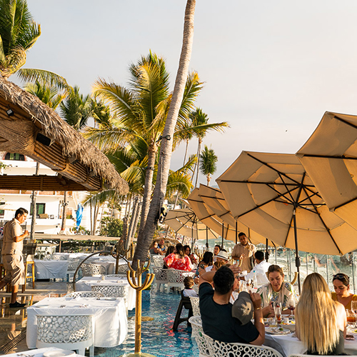 7 Puerto Vallarta Rooftop Bars with Incredible Views You Must Visit