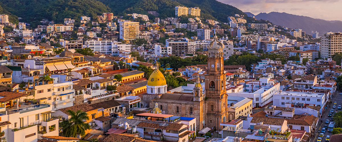 Discovering El Centro: Top 6 Must-See Attractions in Downtown Vallarta