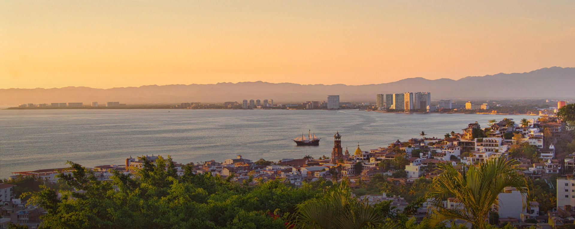 Travel Guide To Puerto Vallarta Jalisco Official Tourism Guide