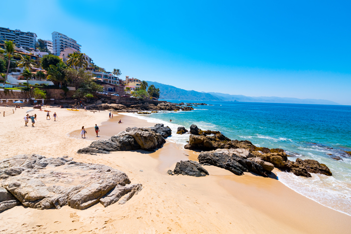 Descubre Playas Conchas Chinas en Puerto Vallarta