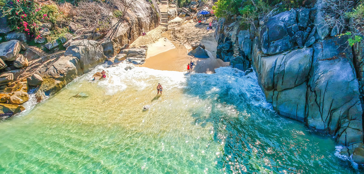 Visita Playa Colomitos en Puerto Vallarta