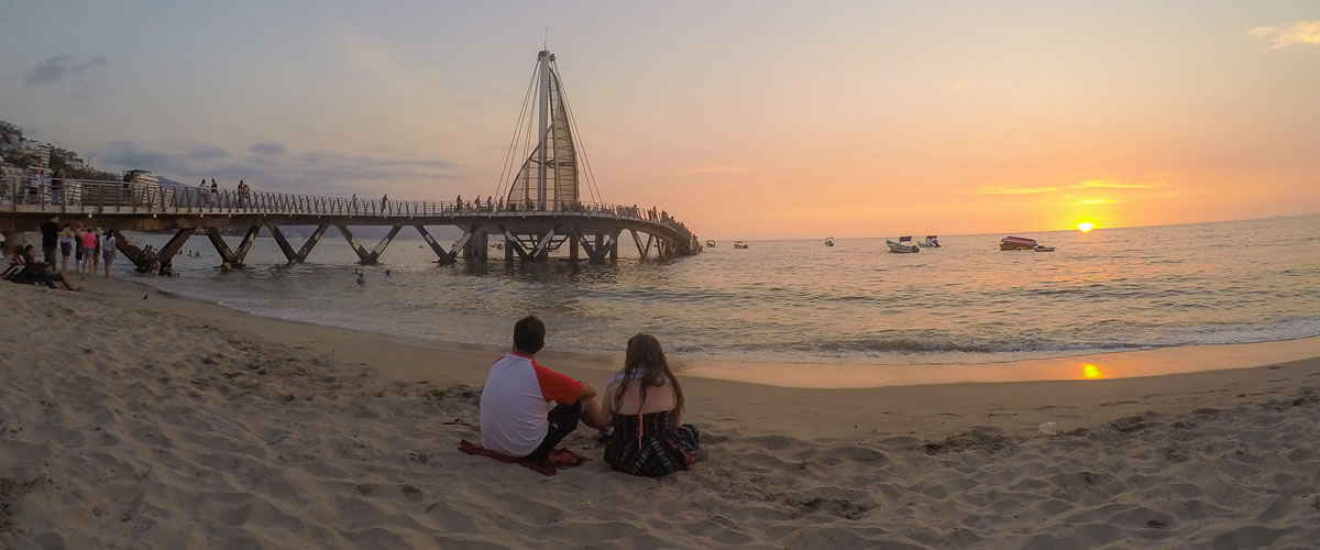 Atardeceres en Playa Los Muertos en Puerto Vallarta