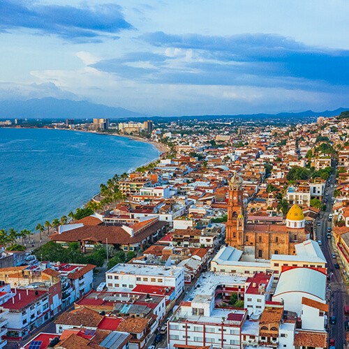 Travel itinerary for a weekend getaway: fall in love with Puerto Vallarta in just 2 days